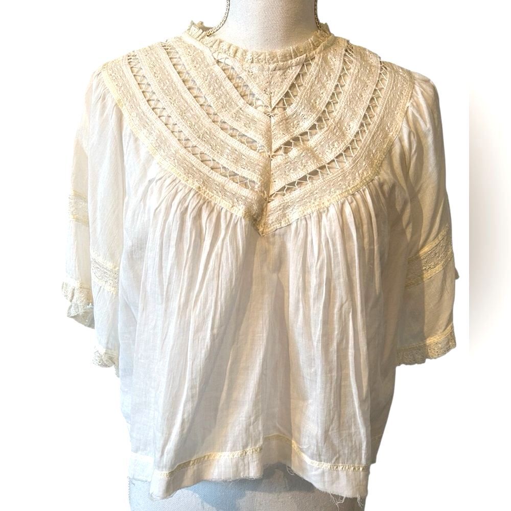 Free People Ivory Lace Pintuck Flutter Sleeve Boho Blouse